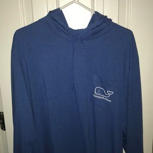 BRAND NEW. vineyard vines lightweight hoodie
